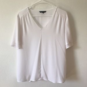 Medium BANANA REPUBLIC White SS Pullover Blouse